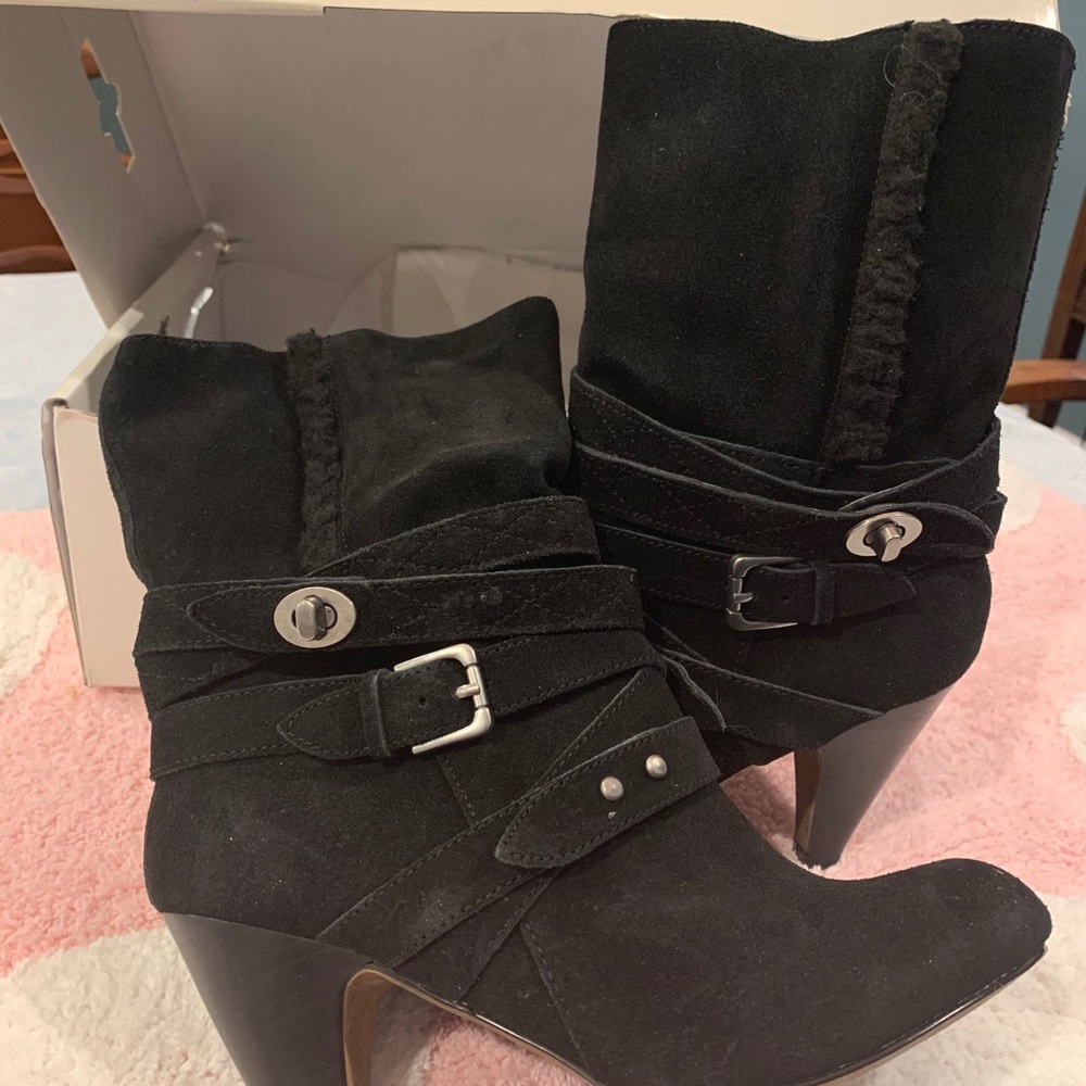 Nine West boots